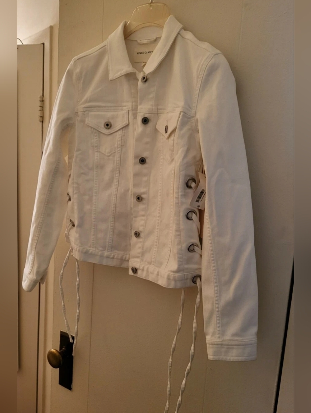 VINCE CAMUTO Womens White Point Collar Denim Jacket  Side Lace Detail Sz XS Nwt - Picture 2 of 12